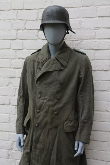 WW2 German Army M40 Style Greatcoat (Sweedish 1940?) WW2 German Army M40 Style Greatcoat (Sweedish 1940?)