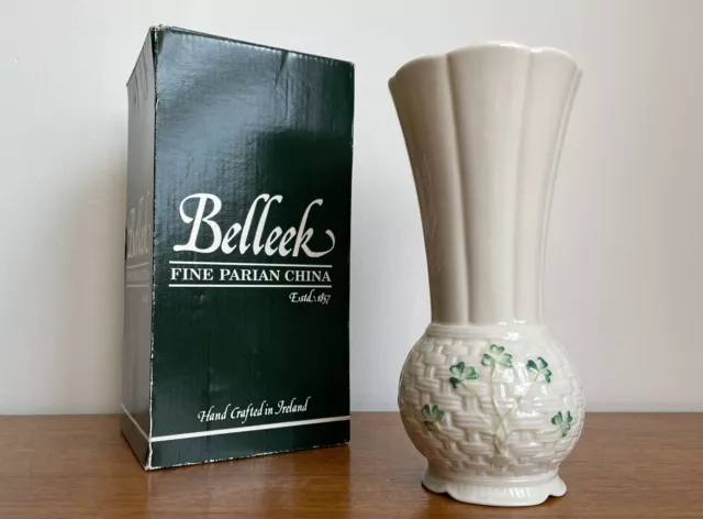 Belleek Listowel Vase 2078 Shamrock Basket Weave 5th Blue Mark 1997-99