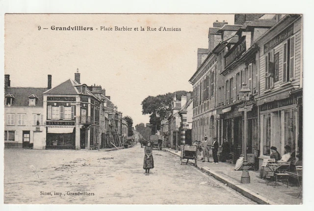 GRANDVILLIERS - Oise - CPA 60 - Bistrot place Barbier et rue d' Amiens