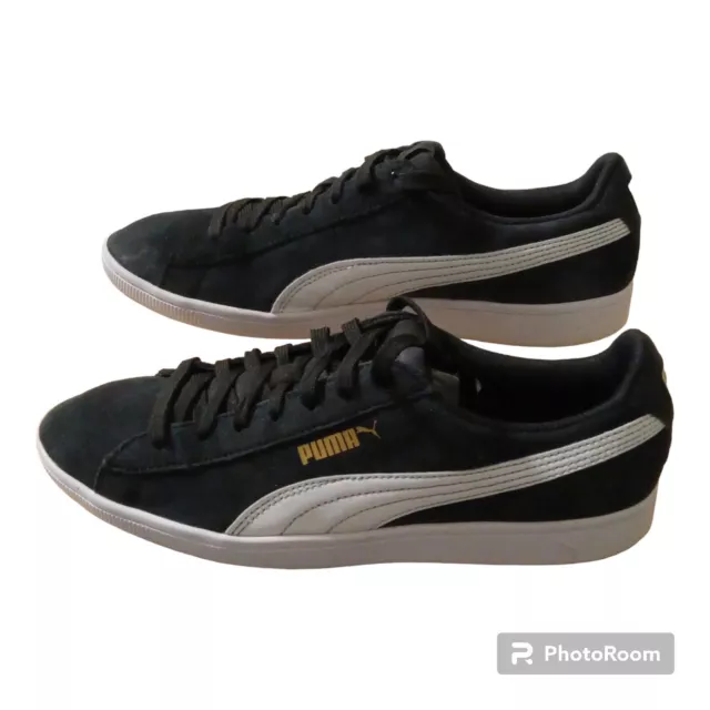 Puma Suede Classic Womens Sneakers Size 10 Black / White Low-Top Lace-up Shoes