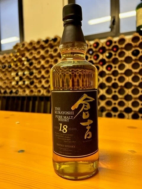 Whisky Kurayoshi Pure Malt Whisky Giappone 18 Anni