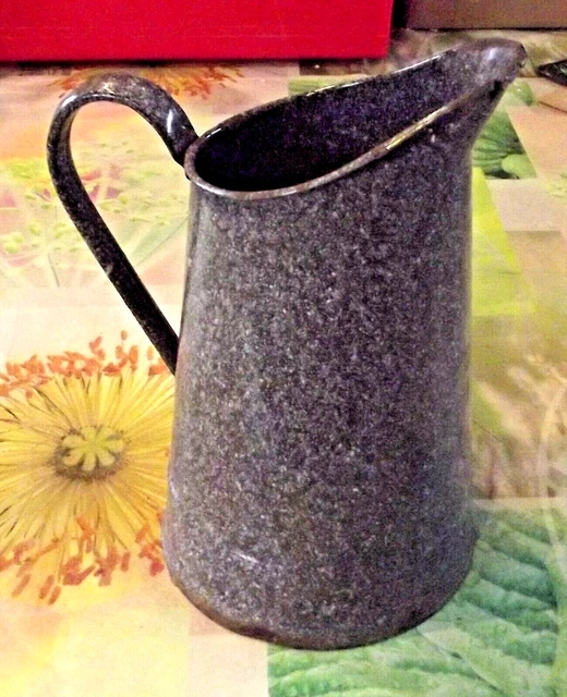 Antik Krug Kanne Emailliert Vintage Gesprenkelt für Deko Zustand Wrack Emaille