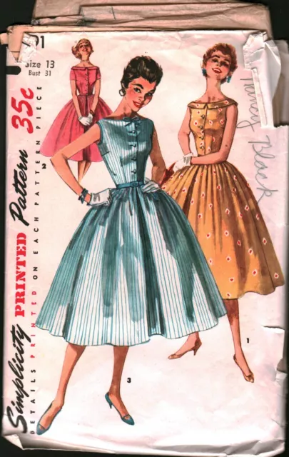 1191 Vintage Simplicity SEWING Pattern Juniors 1950s Dress Full Rockabilly Skirt