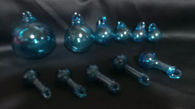 lot de 11 boules bleu en verre soufflé a suspendre deco