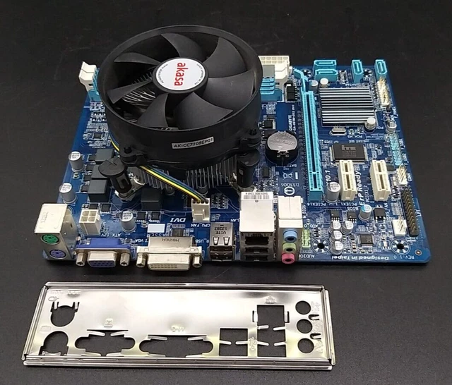 GIGABYTE GAH61MDS2 DVI LGA 1155 MicroATX Motherboard DDR3 & i53340