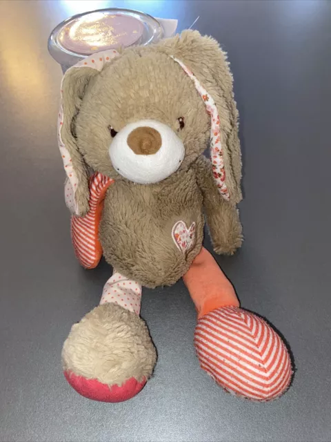Doudou peluche lapin beige rose saumon cœur fleurs rayures Tape à l'Oeil TAO