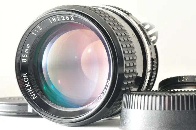 " près De Mint " Nikon Ai Nikkor 85mm F/2 Téléphoto Portrait Mf Objectif Japon #