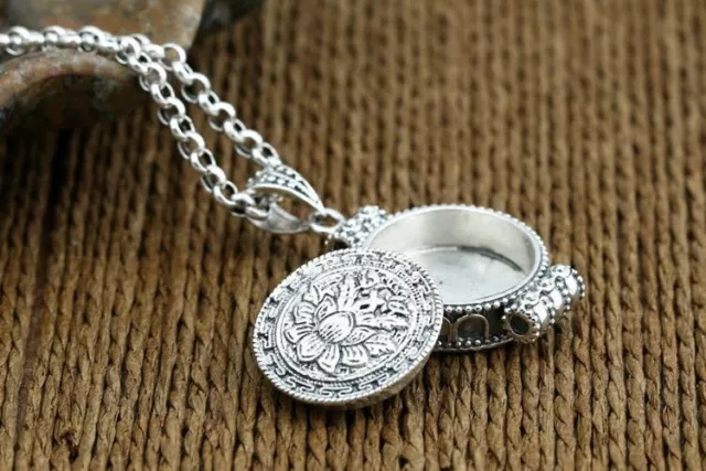 Engraved Pendant Circle 925 Silver Lotus Tibetan Box Buddhist Prayer Necklace