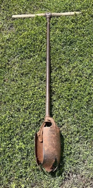 Antique Post Hole Manual Hand Auger Twist Digger Utility Work Tool, Fence 46 in