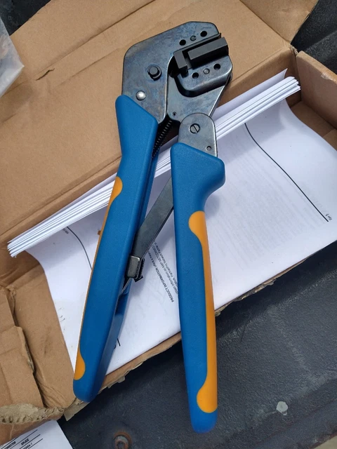 Commscope Pro Crimper Under Carpet Tool