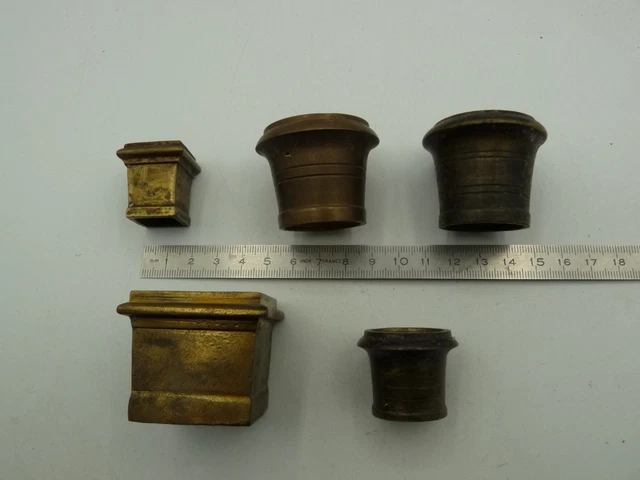 4 Embouts De Rideaux Anciens – Glands / Pompons Bronze Ou Laiton, N°120A