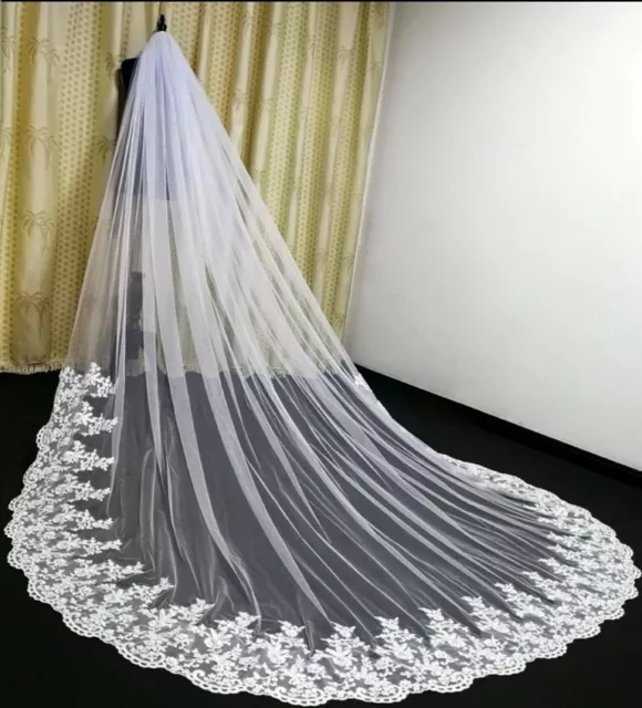 UK1 Tier 3 x 3M Cathedral Length Bridal Luxury Wedding Veil Lace Edge With Comb 2