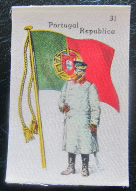 Cigarette Silks Card Portugal military La Favorita Soldiers & Flag ORIGINAL BACK