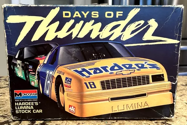 Days of Thunder Hardee's Lumina Stock Car Monogram 1990 Vintage 1/24 Model Kit