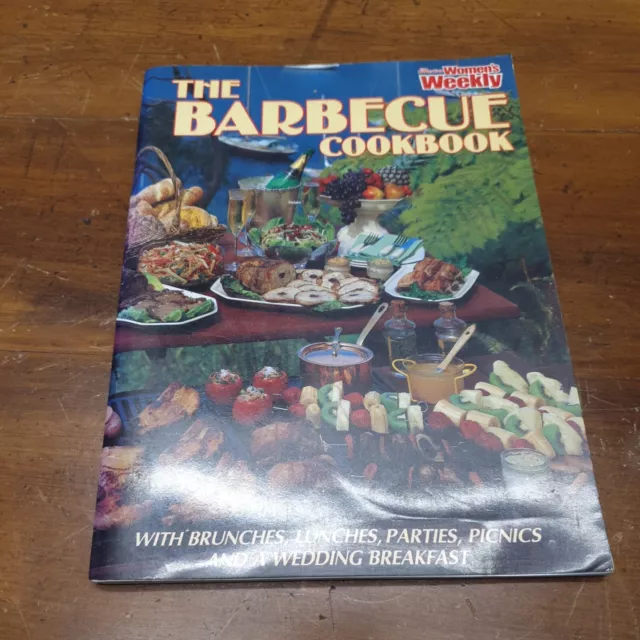 Vintage AUSTRALIAN WOMENS WEEKLY- The Barbecue COOKBOOK BBQ recipes