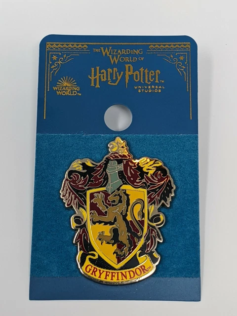 GRYFFINDOR HOUSE CREST Wizarding World Of Harry Potter Universal
