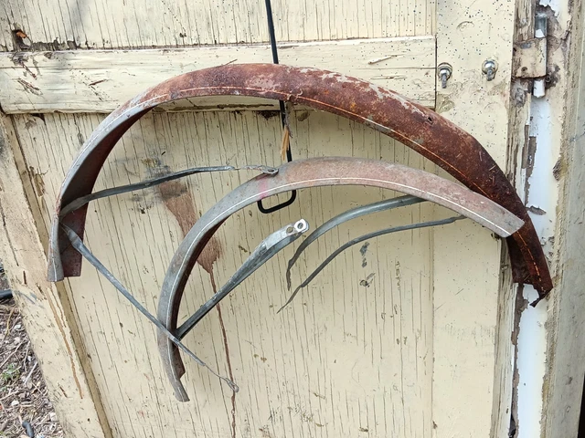 Vintage 1940/50s ?  Schwinn Postwar bicycle Fenders
