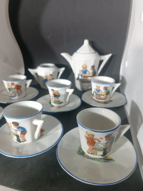 dinette ancienne porcelaine Germaine Bouret Service À Café