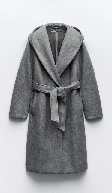 CAPPOTTO MORBIDO ZARA grigio con cintura e cappuccio EUR 26,00