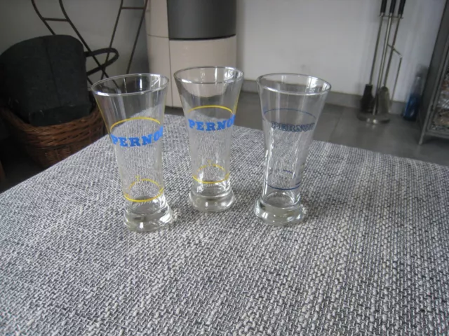 3  Pernodgläser  Pernodglas  Aperitif Pernod Longdrink  Mixgetränk 2+1
