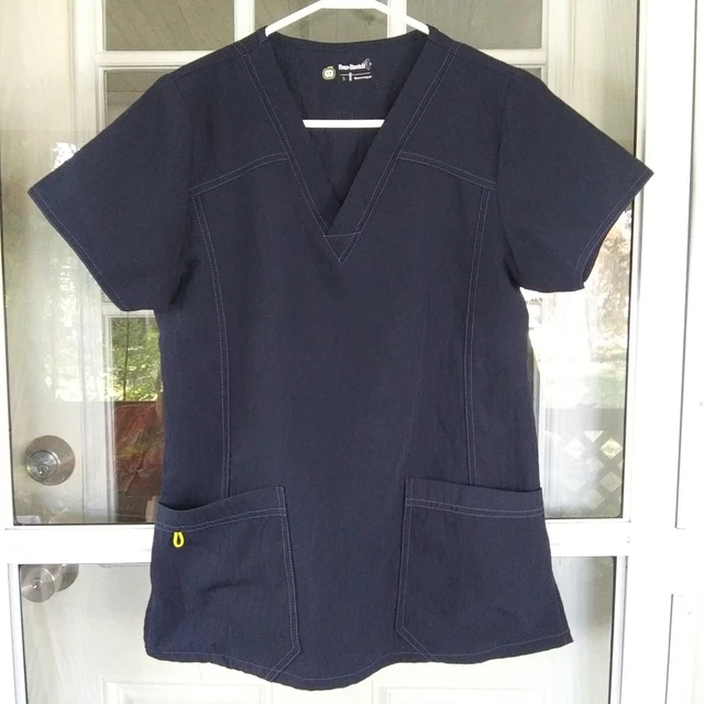 Wonder Wink Spread Good Cheer Scrub Top Short Sleeve Navy Blue Small 6214 LOT 7