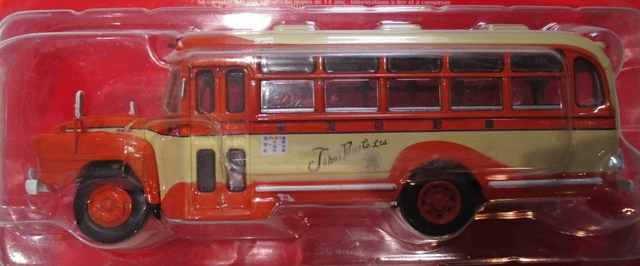 IXO 1/43 - Autobus et autocars du monde 03 - Greyhound Scénicuiser EUR IXO 1/43 - Autobus et autocars du monde 03 - Greyhound Scénicuiser EUR
