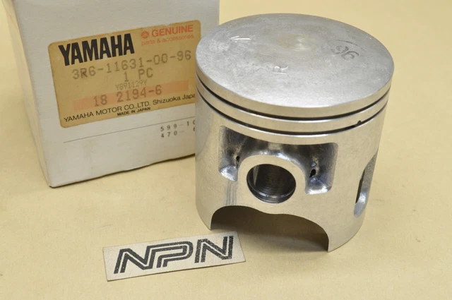 NOS Yamaha 1979-81 IT175 Standard Size Piston 3R6-11631-00-96