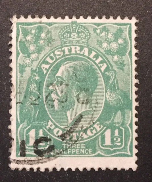 Australia King George V 1923 VFU 1 1/2d Stamp (SG  61a) LH
