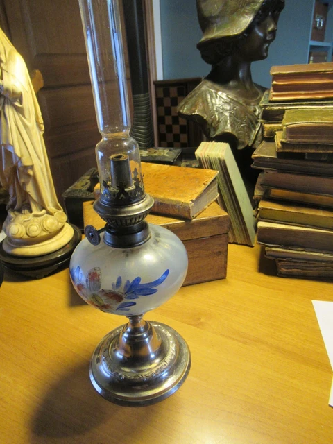 Lampe à Pétrole Ancienne En Verre – Décor Fleur, Vintage, Fonctionnement OK