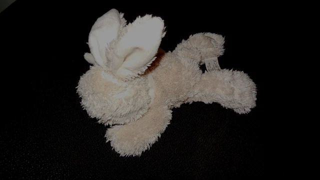 doudou peluche lapin allongé couché beige BUKOWSKI 22 cm