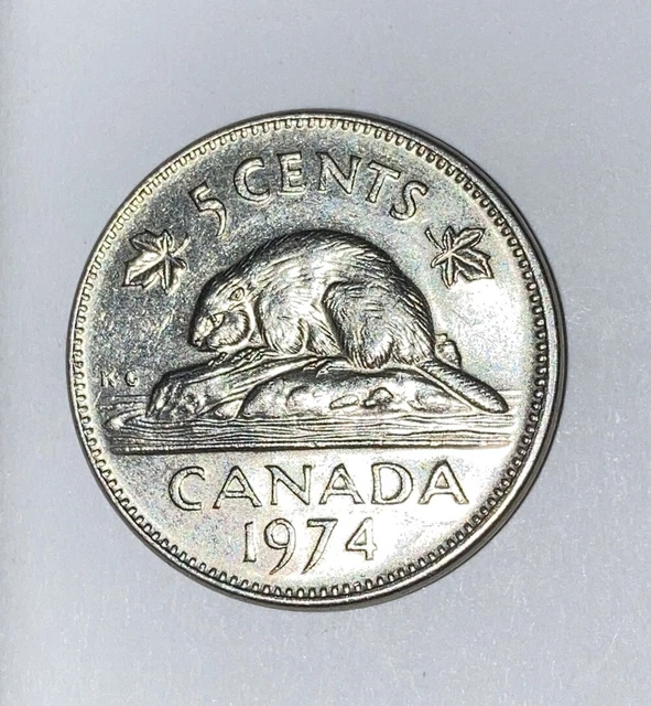 1974 Canadian 5 Five Cent - Canada Nickel Coin Beaver Queen Elizabeth 11