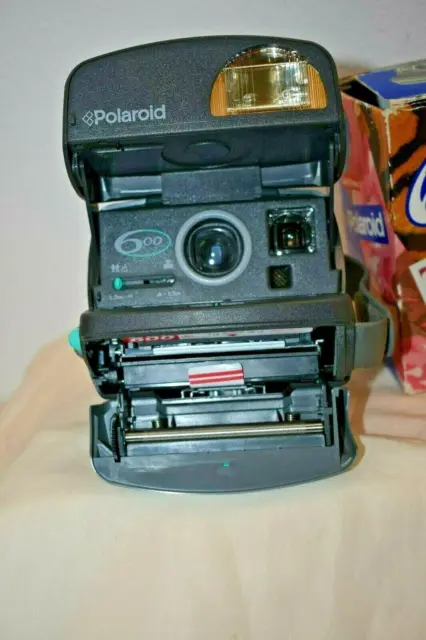 Polaroid 600 Instant Camera, Sofortbildkamera, 1990-er Jahre mit Originalkarton 9