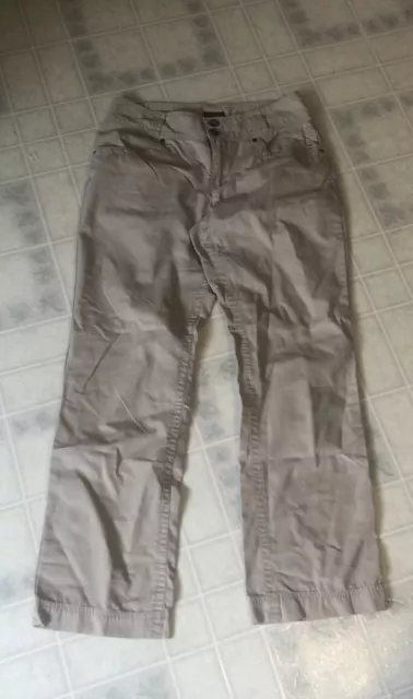 Cabela’s Casuals Pants size 6 Light Tan Mid Rise Pockets Embroidery Accent