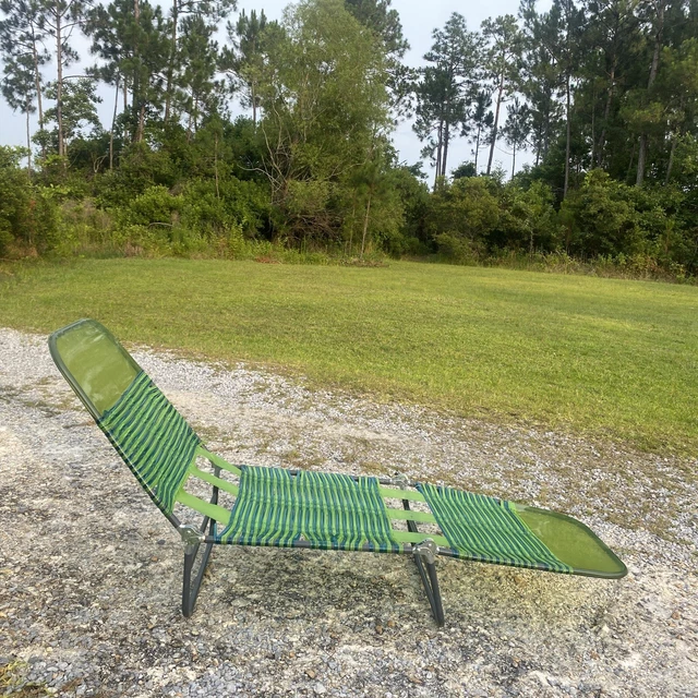 VTG 90S JELLY Tube Folding Chaise Lounge Patio Beach Pool Chair Red 59