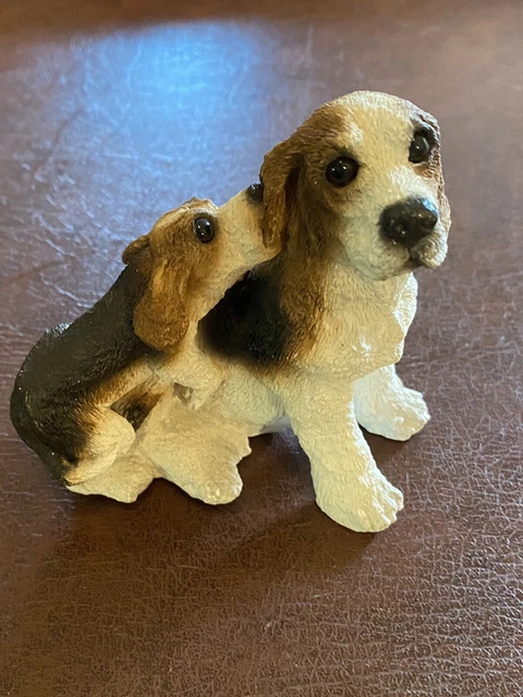 vintage beagle dog mother and puppy