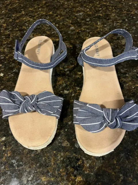 Old Navy Big Girls Chambray Striped Bow Tie Espadrille Sandals Size 3 Navy Blue