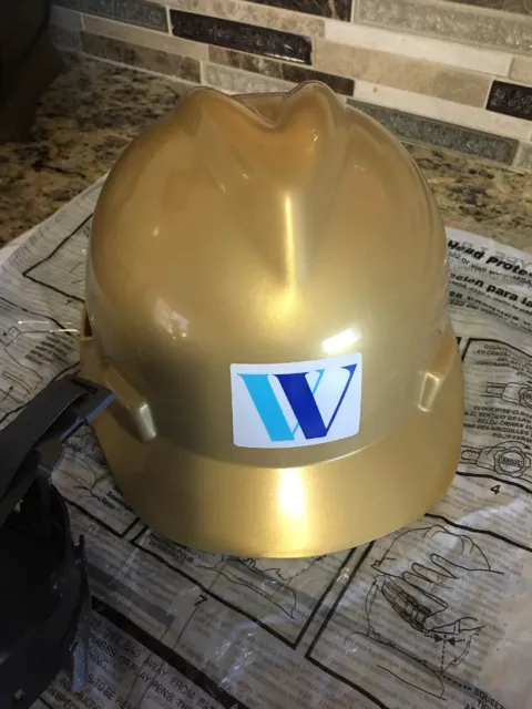 MSA Gold Construction Helmet Hard Hat Protective Medium Type 1 V-Gard (M) New