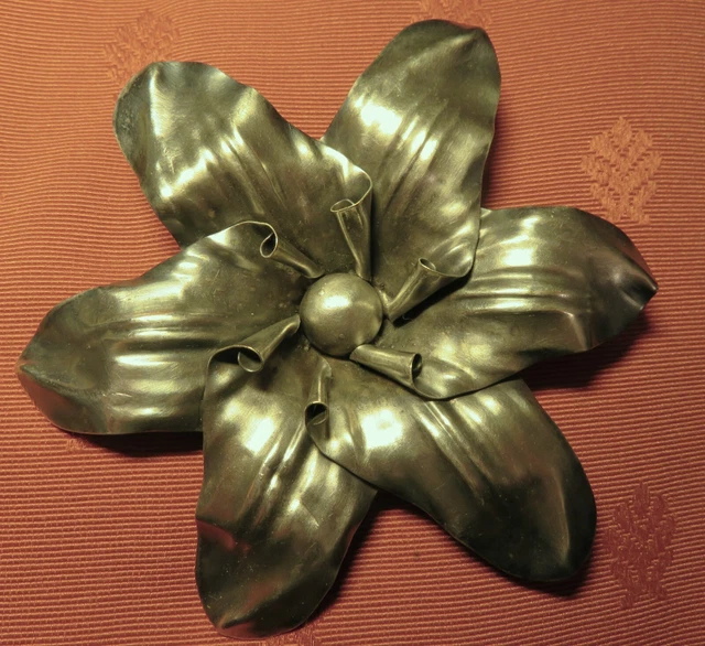 Broche Ancienne Art Déco Métal Argenté – Fleurs, Nœud, Strass, Créateur