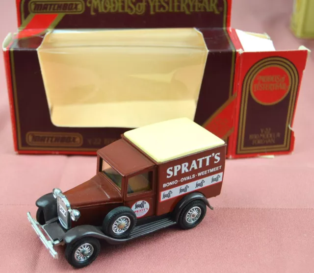 Matchbox Models of Yesteryear, Y-22 1930 Model "A" Ford Van / Spratts