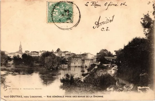 CPA COUTRAS pres LIBOURNE-Vue Générale prise des Bords de la Dronne (176781)