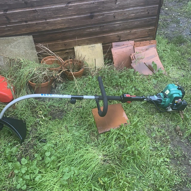 QUALCAST CDB30A PETROL strimmer fully serviced 50.00 PicClick UK