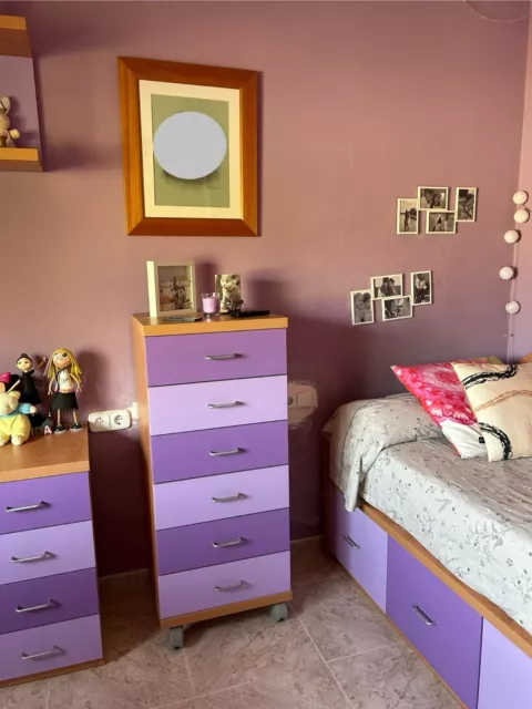 Dormitorio juvenil completo niña color lila i lila claro combinado.