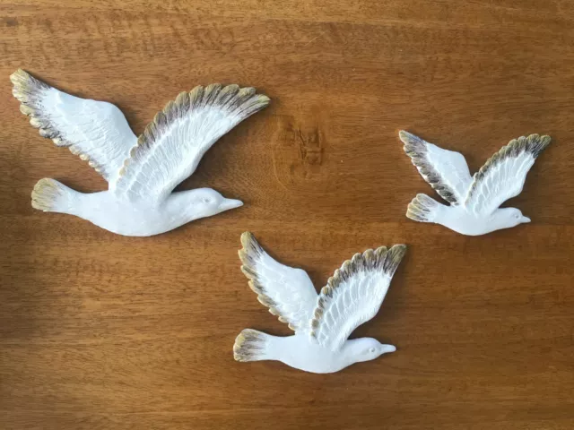 Set Of 3 Flying Wall Birds Hanging Retro Vintage Style Ornament Swallow White