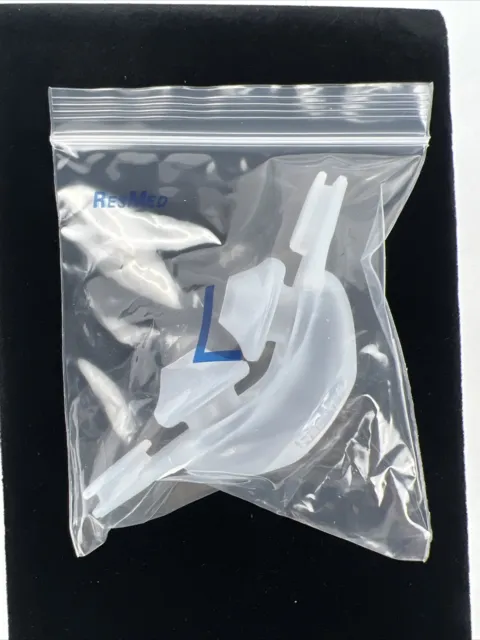 ResMed Swift LT Nasal Kit - Pillow Replacement Large -  New Sealed