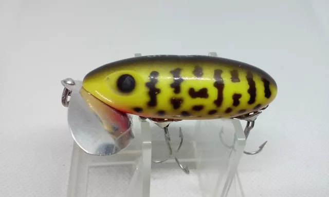 Vintage Fred Arbogast JITTERBUG Yellow/Sil 1 3/4 Topwater/Surface Fishing  Lure