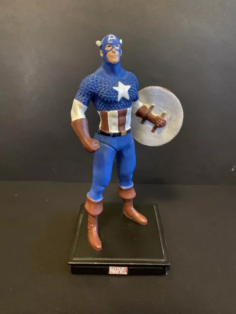 figurine captain america Marvel+ DVD Le Soldat De L’hiver .