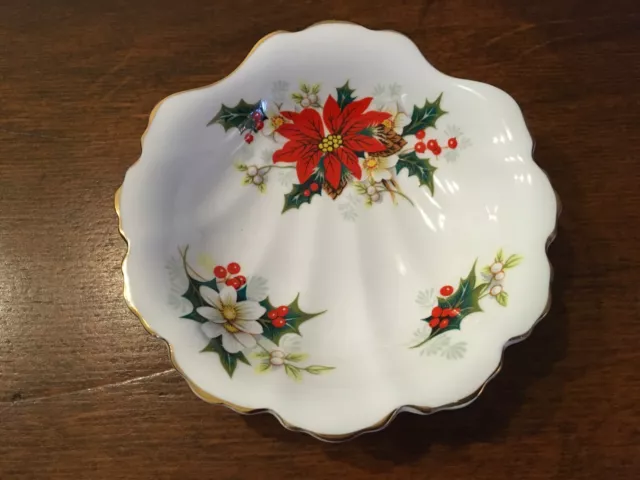 Vintage Royal Albert England Christmas Yuletide Poinsettia Small Candy Dish