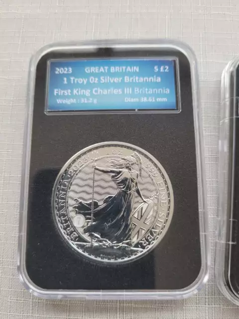 WIZARD Legends and Myths 2 Oz Silver Coin 5$ Solomon Islands 2017