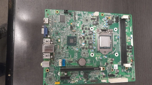 Dell OptiPlex 3010 CN-0T10XW Intel H61 2xDDR3 RAM Socle 1155 ATX Carte Mère