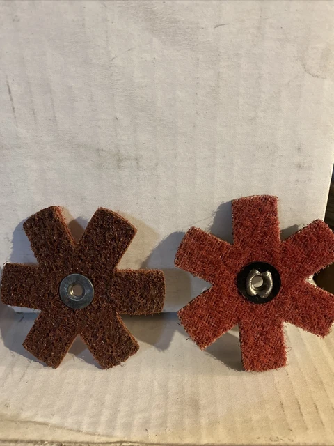standard abrasives star 3 x 1/4-20 Medium s/conditioning 724603